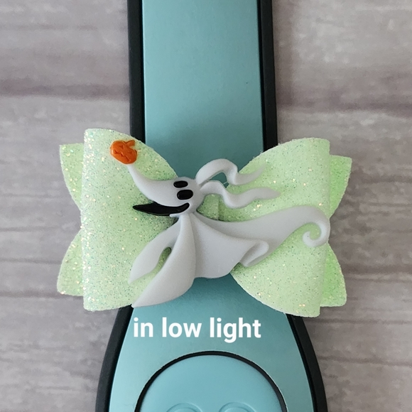 Nightmare Before Christmas Zero Glow in the Dark Band Bow - Picture 2 of 4